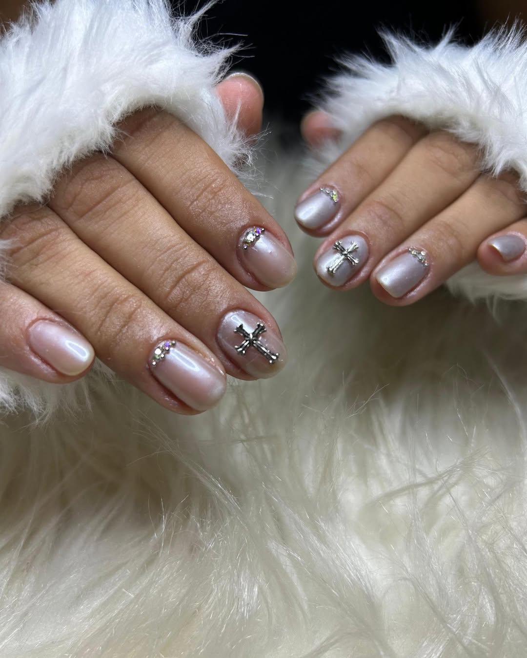 Extensão de cílios — Gal Studio